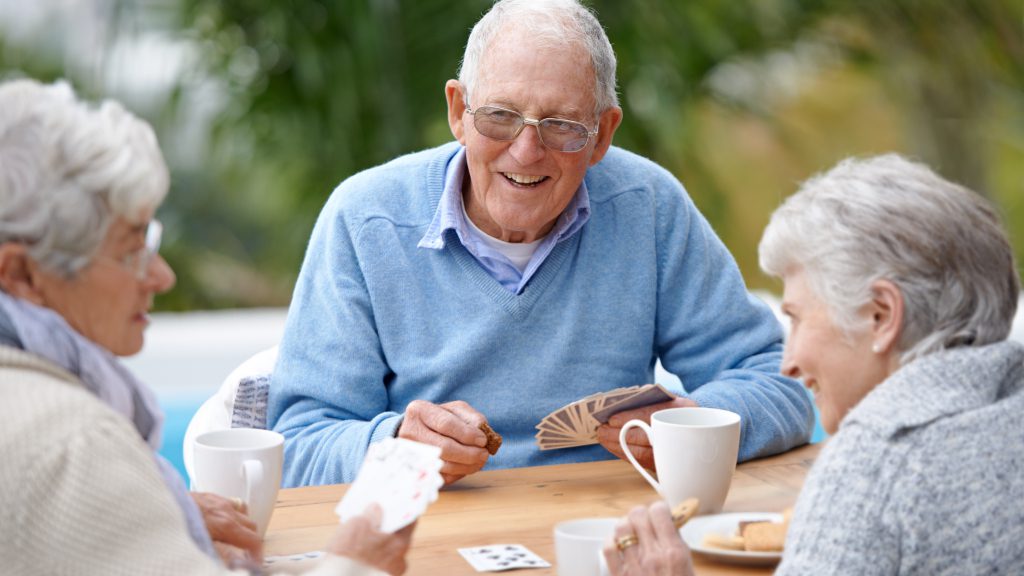 benefits of assisting living